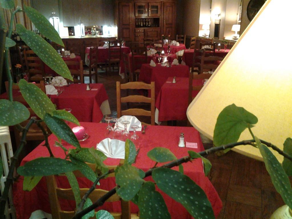 Hotel Restaurant Henri IV Оза Экстерьер фото