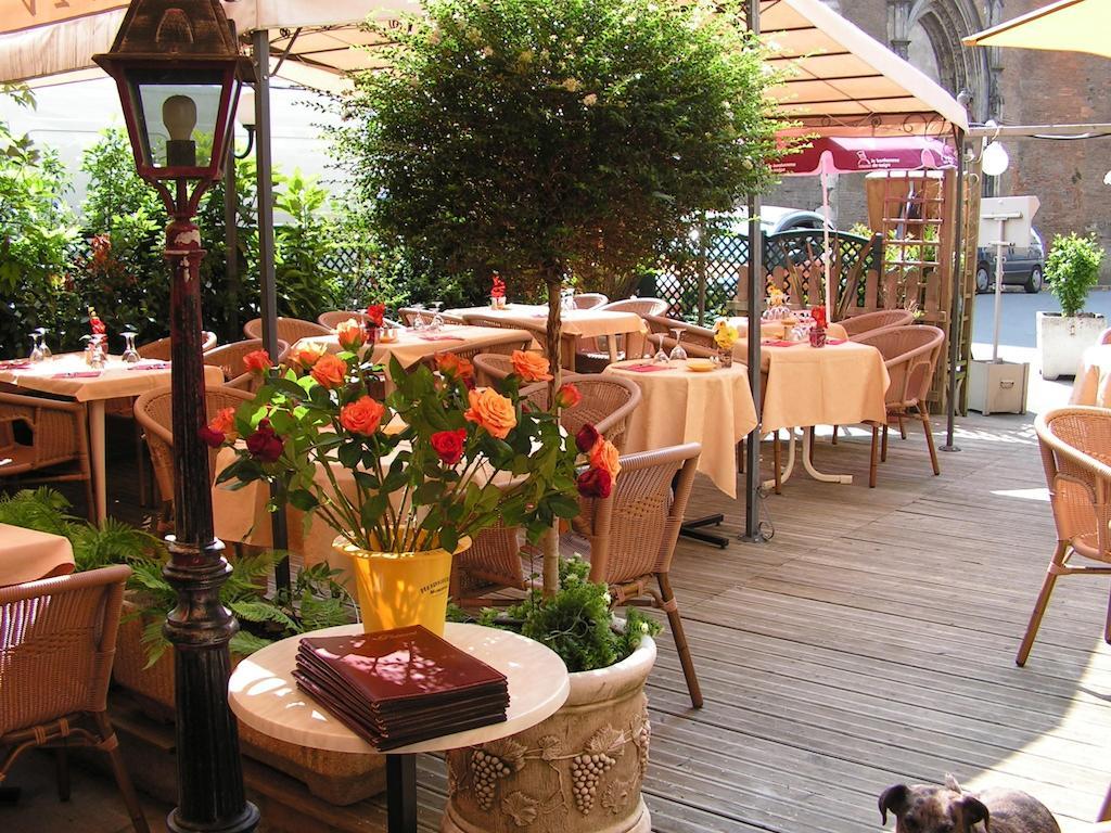 Hotel Restaurant Henri IV Оза Экстерьер фото